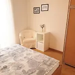 Caprice 扎达尔